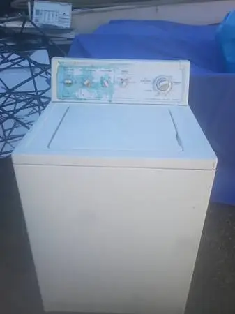 Kenmore washer super capacity has agitator
