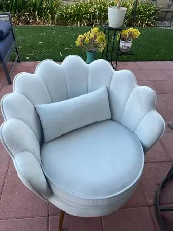 2 Beautiful light blue chair