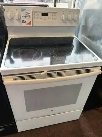 GE Range Electric White