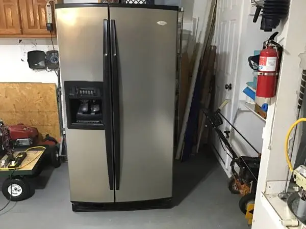 Whirlpool 25 cubic feet Refrigerator stainless side by side ice maker