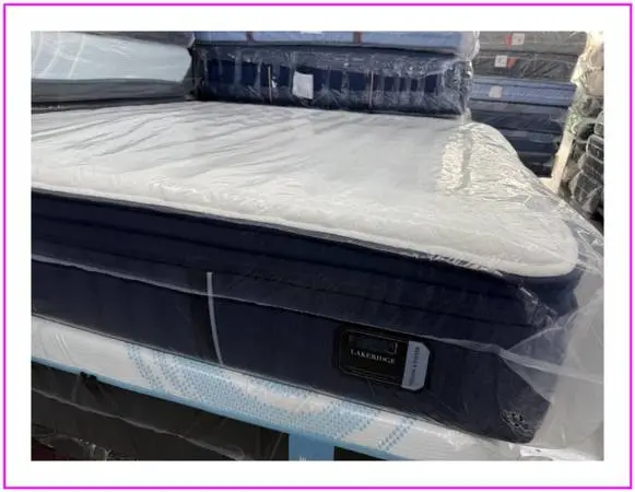 King Size Stearns & Foster Lakeridge Pillow Mattress & Box Bed