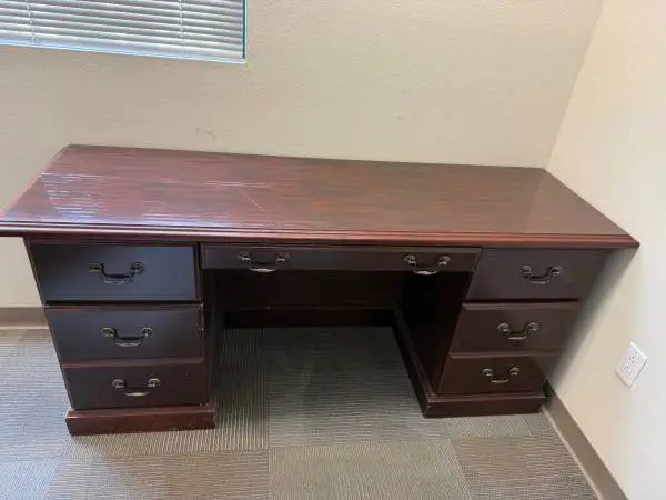 Office Desk