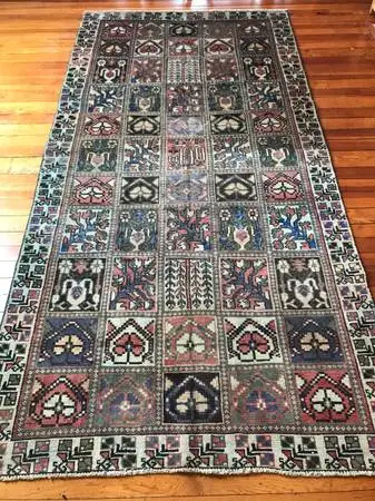 Bakhtiari Persian Oriental Rug