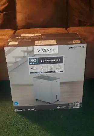New Open Box Vissani 50 Pt. 4500 Sq. Ft. Dehumidifier VAD50S1AWT