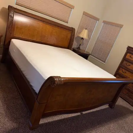 Aspenhome Napa Bedroom Collection