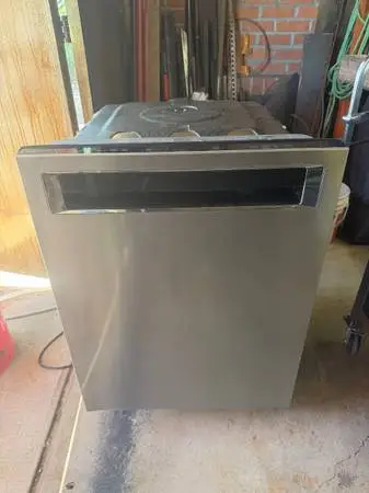 KitchenAid Stainless Dishwasher – 3rd Rack – Tested & Works Great