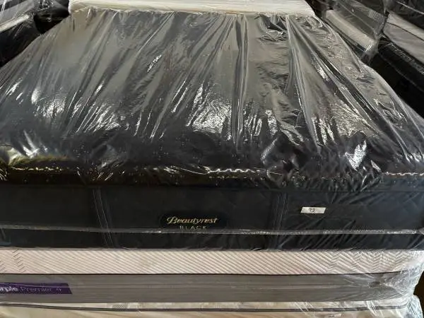 New King Simmons Beautyrest Black Series 3 Medium Mattress $4800