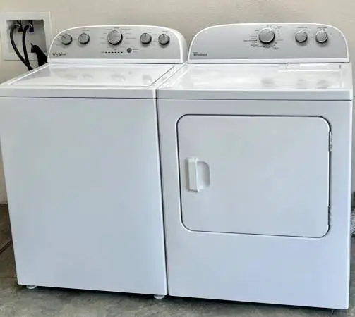 Whirlpool Washer & Dryer Set