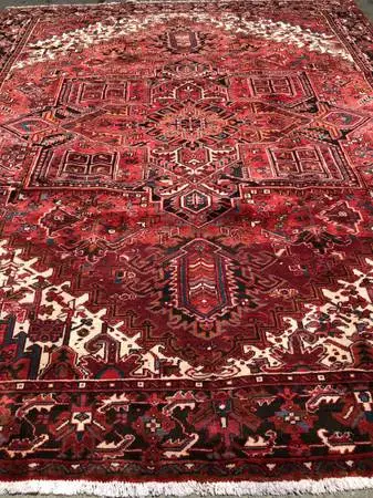 Heriz Iranain Hand Knotted 11x8 feet Persian Rug