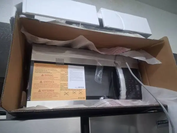 30 LG microwave over the range
