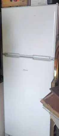 NEW: Dometic (Electrolux) Rge410 220 Litre Capacity Fridge 2 Way