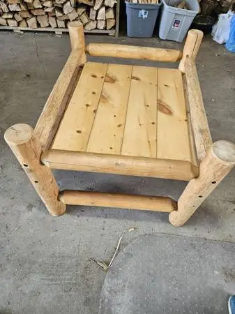 REDUCED Raised Pine Log Dog Bed