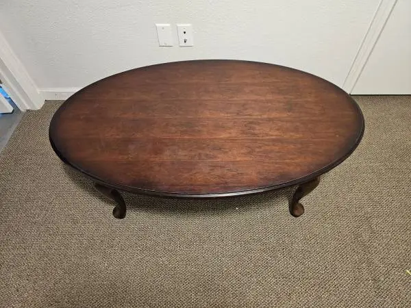 Vintage 1988 The Bombay Company Oval Coffee Table