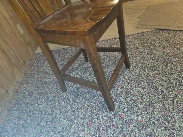Quartersawn white oak Amish barstools