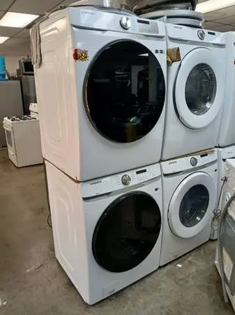 Smsung steam white front load washer and gas dryer