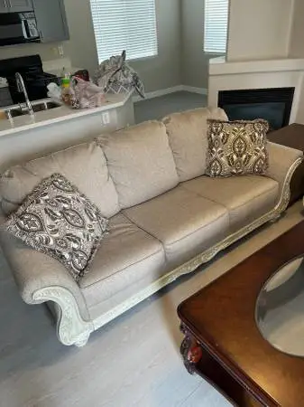BEST DEAL ON HERE LOOK. ALL FOR $500