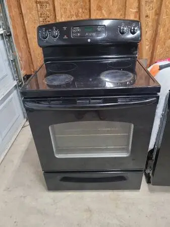 Home Appliances - GE Oven