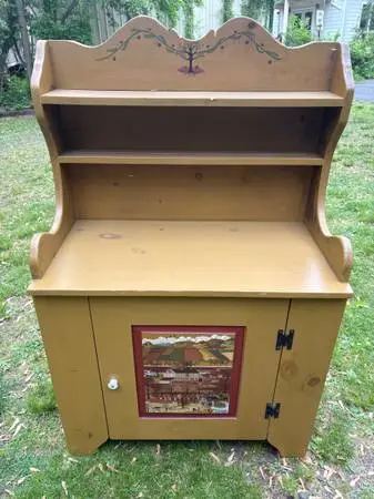 Country style hutch