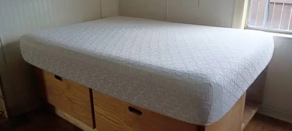 For Sale Foam Mattress and platform frame w drawers & storage OBO