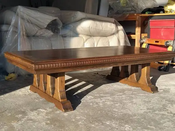 WALNUT COFFEE TABLE FROM THE EARLY 70s
