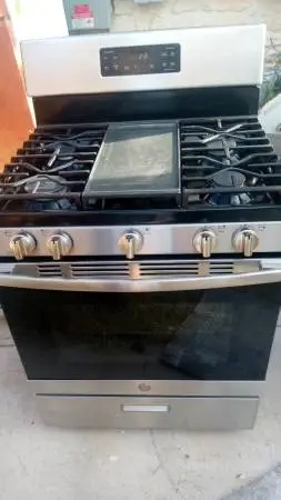 GE gas stove $250.00