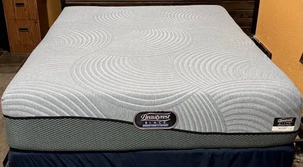 High Quality Queen Simmons Beautyrest Black Memory Foam W/ Black Ice Technology