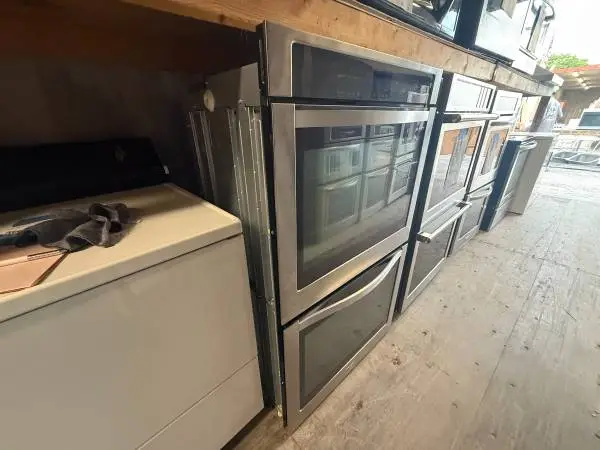 30W SS Whirlpool Double Wall Oven Hidden Bake Element Used Good Cond