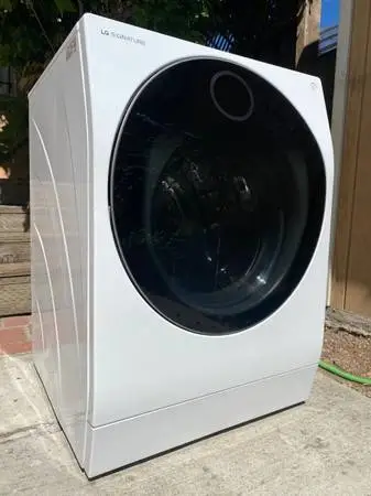 LG 24 Ventless Washer/Dryer Combo All-in-One