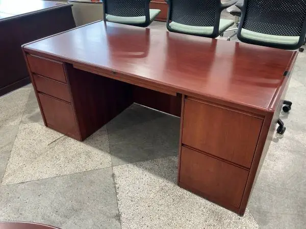 6x3 executive double pedestal desk by Steelcase in Cherry Wood Finis
