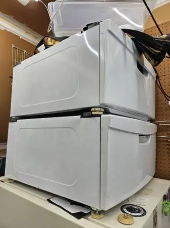 2x Samsung stackable washer dryer pedestals with storage