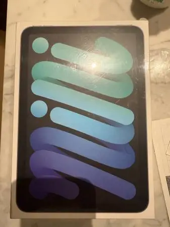 Sealed iPad mini 6th Smart Folio + Stylus Pencil