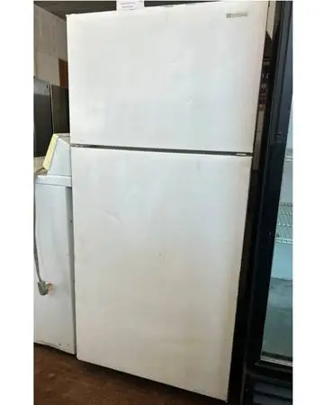Americana Top Freezer Refrigerator