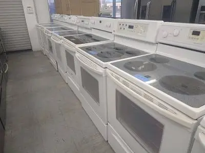 GLASS TOP STOVE FOR SALE $300