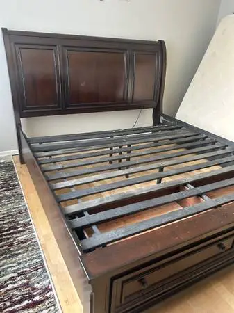 King Storage bed set