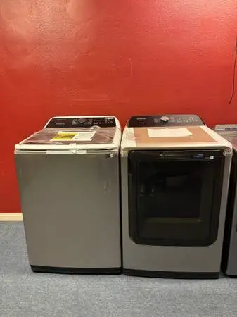 Champagne Samsung Washer and Dryer Set