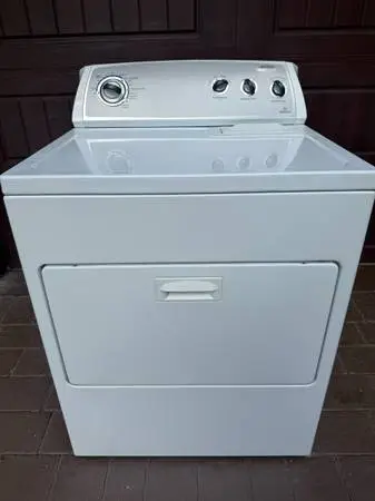 BRAND NEW CONDITION WHIRLPOOL DRYER