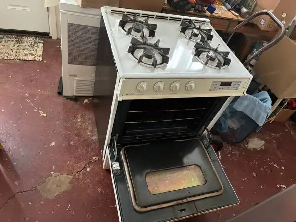 Kenmore gas stove an oven