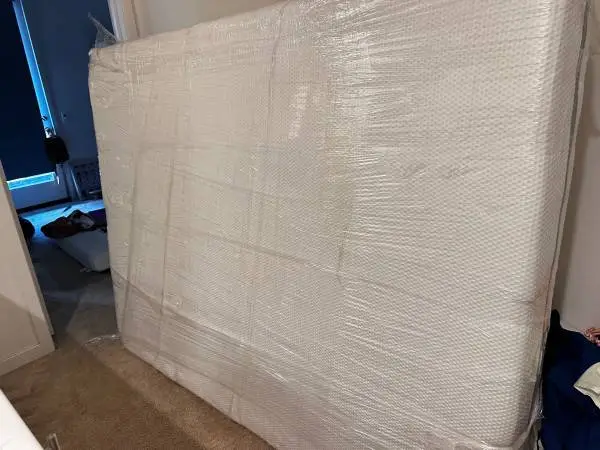 IKEA ÅBROTTEN Mattress