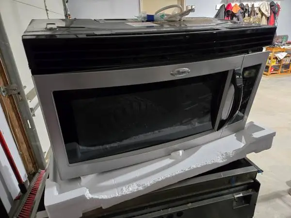 Whirlpool microwave
