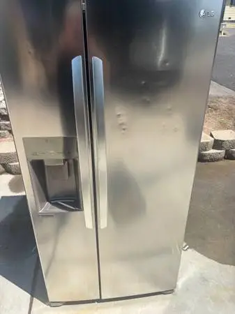 33 inch wide stainless steel refrigerator will deliver and install