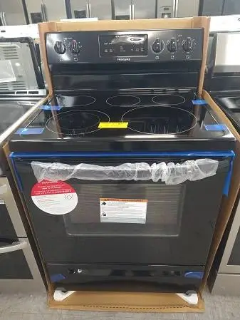 BRAND NEW GLASS TOP STOVE FOR SALE $750