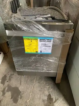 New Out Box Samsung Smart WiFi Enabled Dishwasher