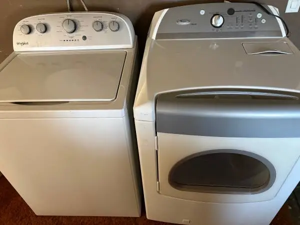 WASHER AND DRYER WHIRLPOOL CAN DELIVER