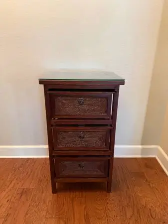 Occasional table with 3 Drawers 18x14x28