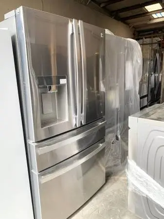 New Out Box Kenmore Elite High End Smart wifi French Door Refrigerator