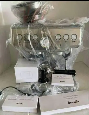 New Breville Barista Express Espresso Machine-BES870XL-Never Used!