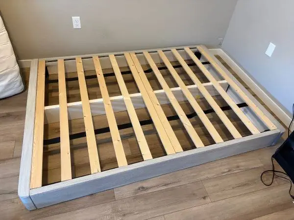 Avocado Queen Foundation/Boxspring