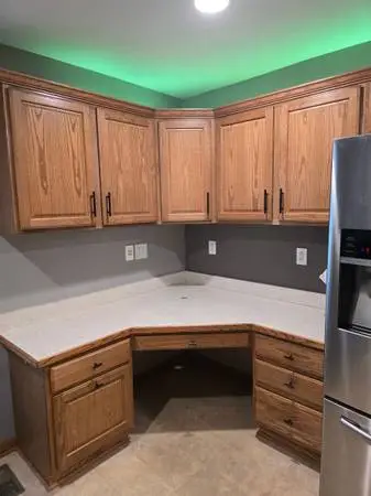 Corner Oak Kitchen Cabinets