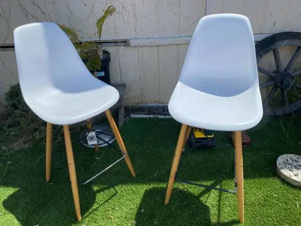 Set of 2 Counter Height Chairs Bar Stools