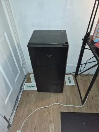 Mini Fridge with Freezer
